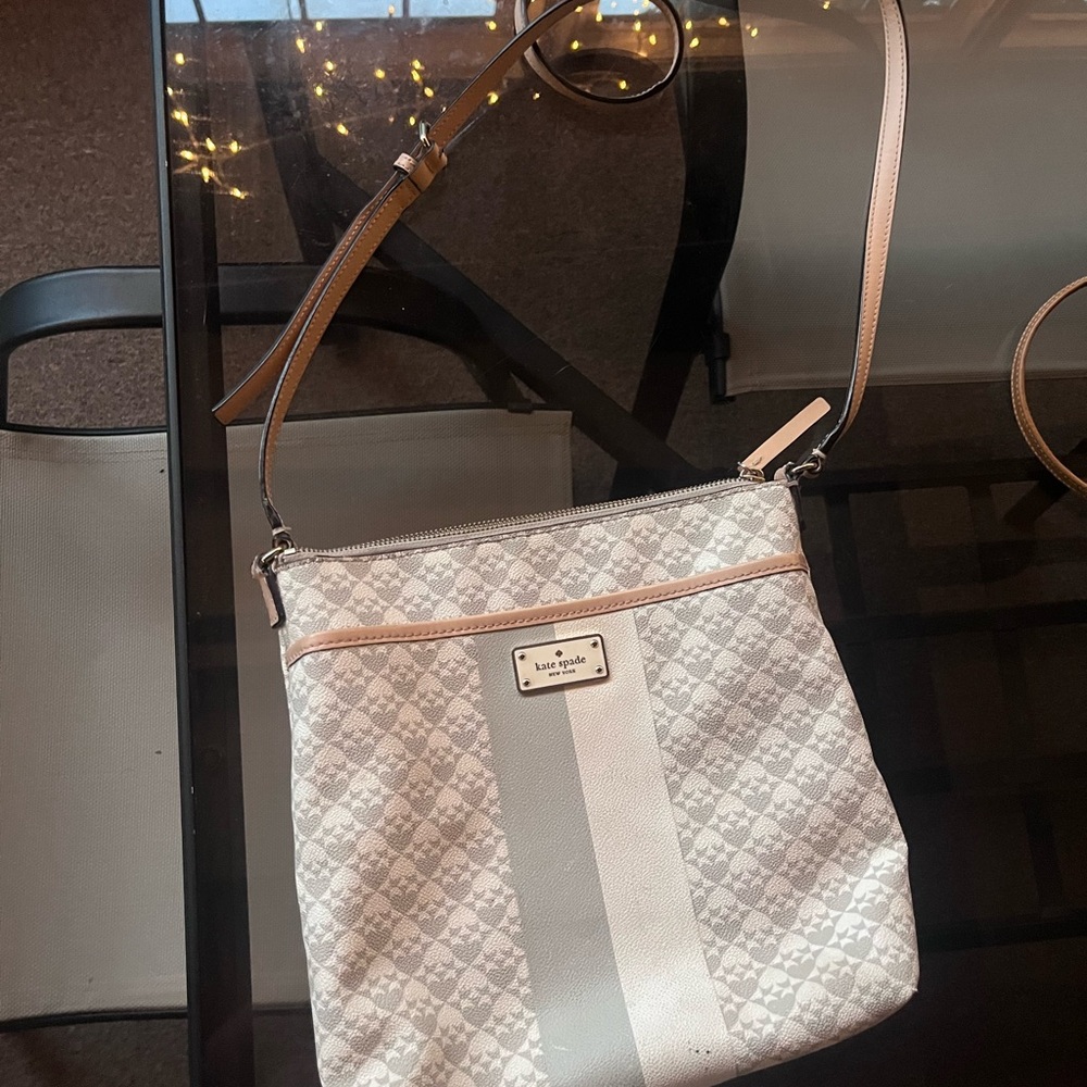 Kate Spade Cream and Tan Crossbody Bag with Elegant Design